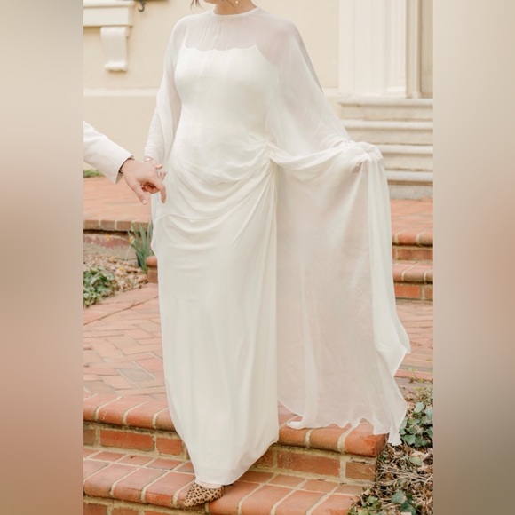 Elegant White Maxi Dress - Women\'s Long Evening Gown